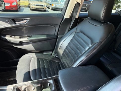 Used 2020 Ford Edge SEL FWD image 6