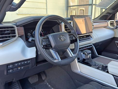 Used 2023 Toyota Tundra Capstone AWD/4WD image 14