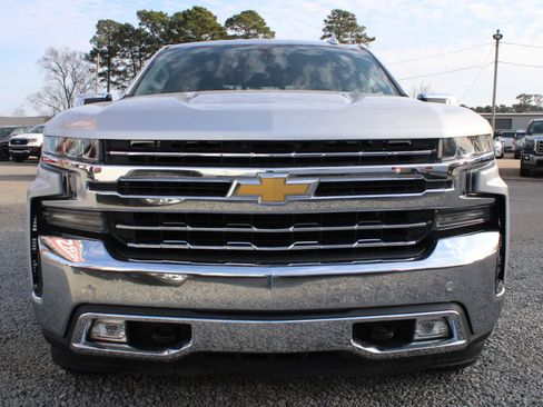 Used 2019 Chevrolet Silverado 1500 LTZ w/ LTZ Texas Edition AWD/4WD image 6