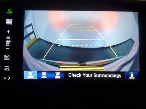 Used 2016 Honda Pilot Elite image 17