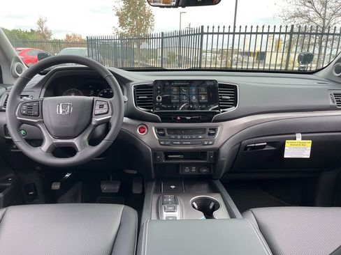 New 2026 Honda Ridgeline RTL image 13