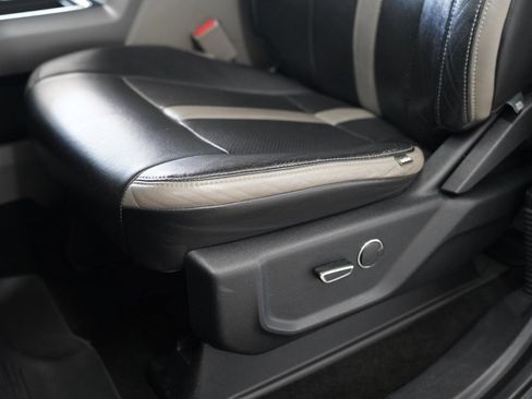 Used 2017 Ford F250 XLT w/ XLT Value Package image 24