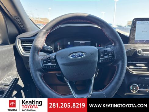 Used 2025 Ford Escape ST-Line image 16