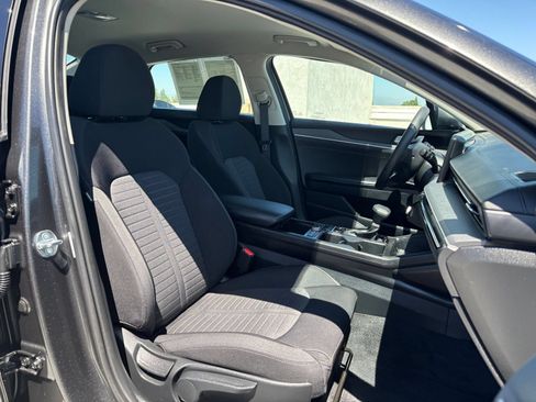 Used 2025 Kia K5 LXS FWD image 25