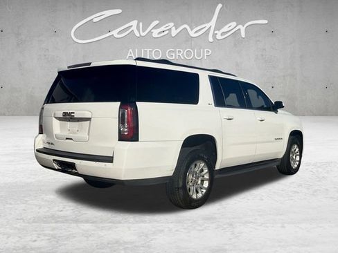 Used 2020 GMC Yukon XL SLT w/ Open Road Package RWD image 16