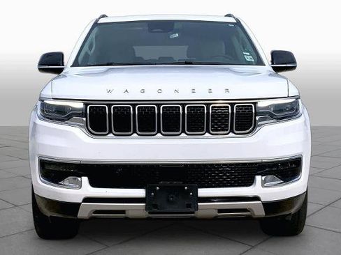 Used 2024 Jeep Wagoneer Series II w/ Flexible Seating Group AWD/4WD image 4