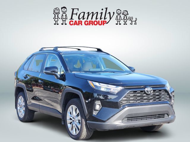 Certified 2025 Toyota RAV4 XLE Premium FWD image 2