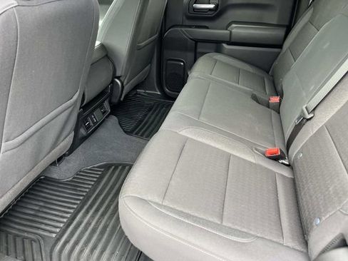 Used 2025 Chevrolet Silverado 1500 Custom Trail Boss AWD/4WD image 16