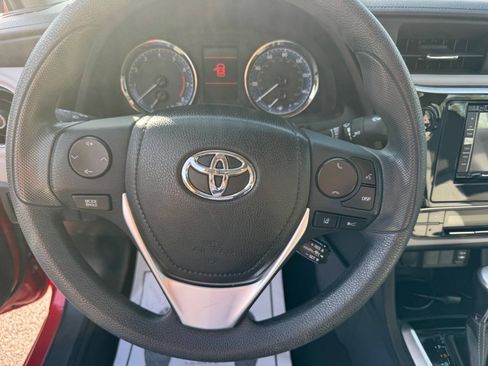 Used 2019 Toyota Corolla LE FWD image 8