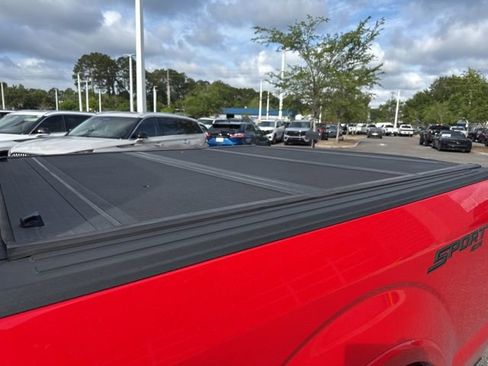 Used 2017 Ford F150 XLT w/ Equipment Group 302A Luxury AWD/4WD image 18