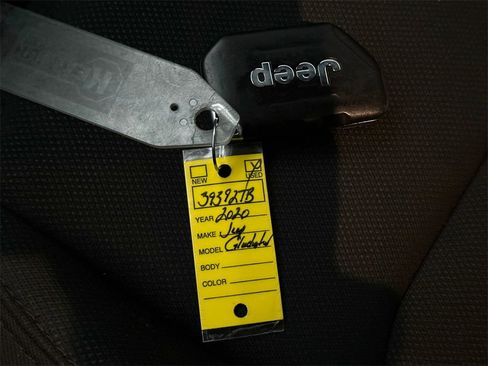 Used 2020 Jeep Gladiator Sport w/ Quick Order Package 24S image 30