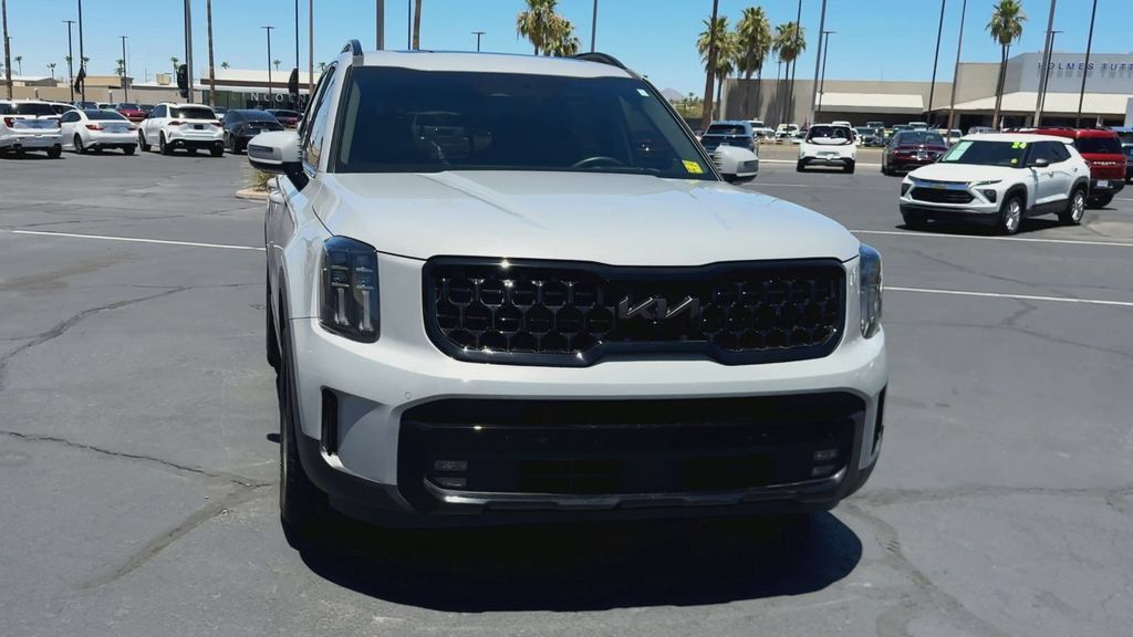 Used 2025 Kia Telluride SX Prestige X-Pro AWD/4WD image 4