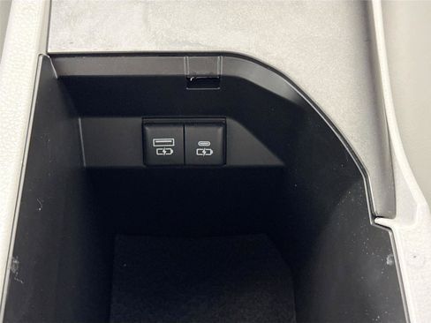 Certified 2024 Toyota Camry SE w/ Convenience Package FWD image 30