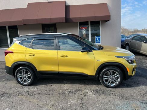 Used 2021 Kia Seltos S image 4