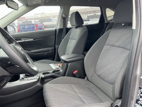 Used 2024 Kia Seltos LX AWD/4WD image 21