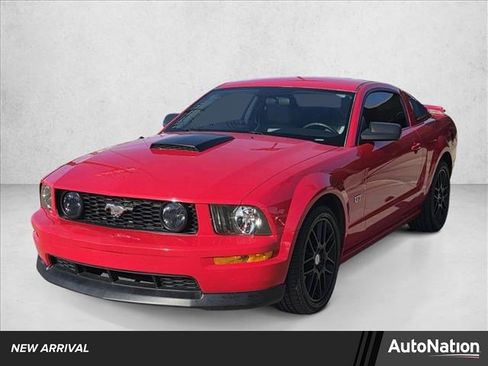 Used 2008 Ford Mustang GT image 1