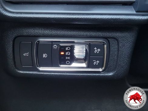 Used 2021 Lincoln Corsair Reserve w/ Equipment Group 201A AWD/4WD image 29