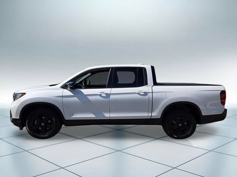 Certified 2023 Honda Ridgeline Black Edition image 9