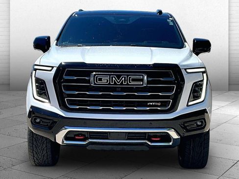 Used 2026 GMC Yukon AT4 w/ AT4 Premium Plus Package AWD/4WD image 2
