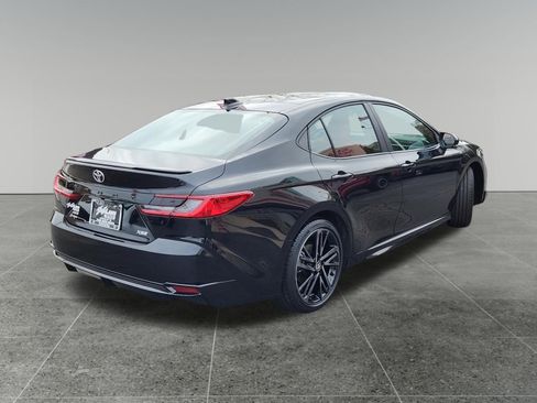 Certified 2025 Toyota Camry XSE image 7