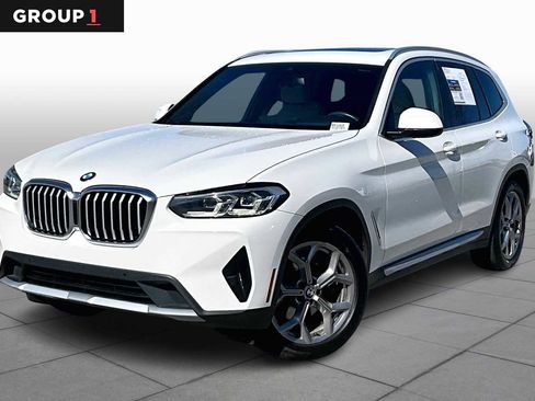 Used 2022 BMW X3 sDrive30i w/ Premium Package image 1