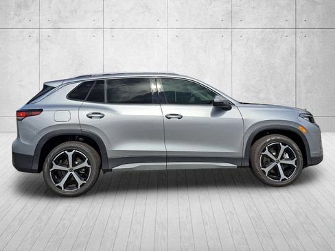 New 2026 Volkswagen Tiguan SE AWD/4WD image 3
