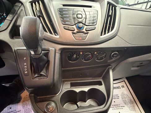 Used 2018 Ford Transit 150 XL RWD image 41