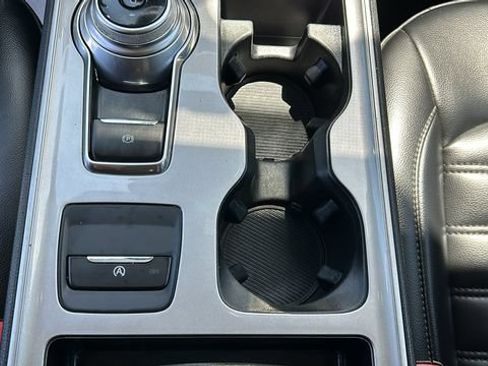 Certified 2024 Ford Edge SEL AWD/4WD image 22