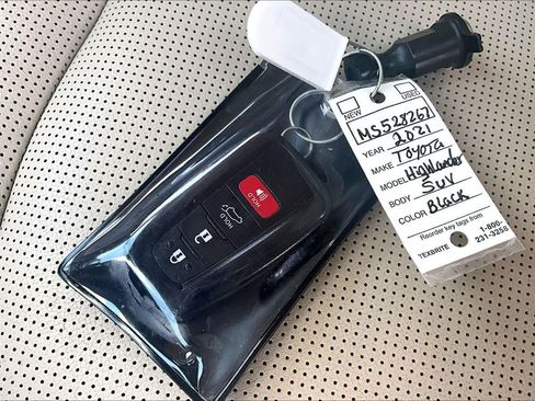 Used 2021 Toyota Highlander Limited AWD/4WD image 15