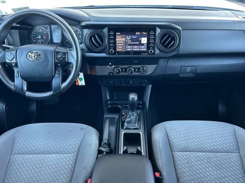 Used 2020 Toyota Tacoma SR RWD image 12