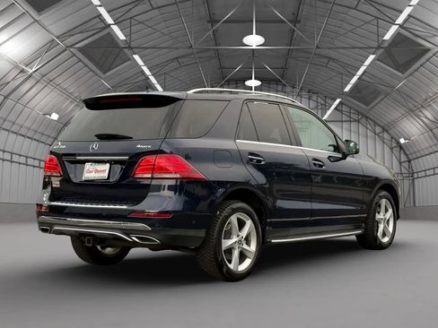 Used 2018 Mercedes-Benz GLE 350 GLE 350 4MATIC Sport Utility 4 image 7