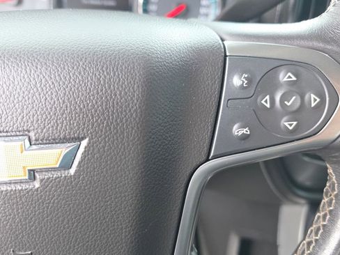 Used 2018 Chevrolet Silverado 1500 LTZ Z71 w/ LTZ Plus Package AWD/4WD image 15