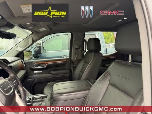 Certified 2023 GMC Sierra 1500 Denali w/ Denali Reserve Package AWD/4WD image 3