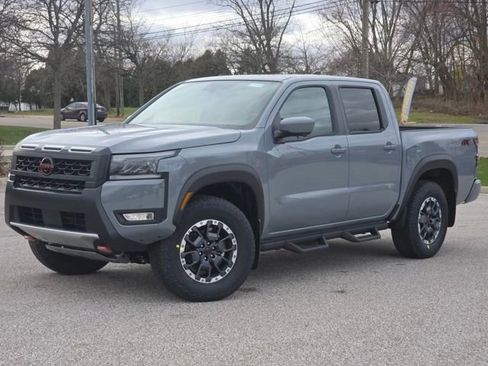 New 2026 Nissan Frontier PRO-4X image 2