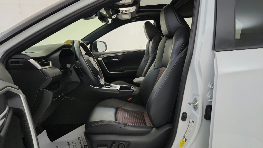 Used 2023 Toyota RAV4 XSE w/ Weather Package AWD/4WD image 25