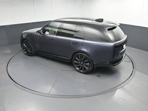 Used 2024 Land Rover Range Rover SV image 37