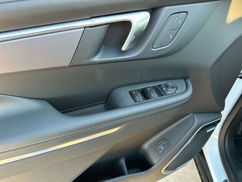 New 2026 Buick Enclave Sport Touring image 13