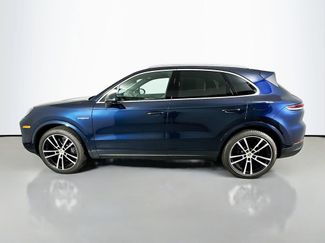 Used 2024 Porsche Cayenne video 2