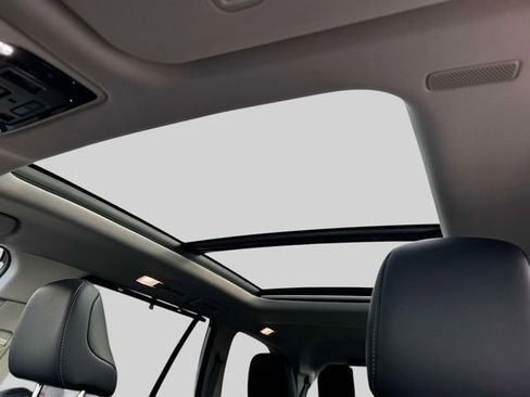 Used 2024 Toyota Grand Highlander Platinum image 25