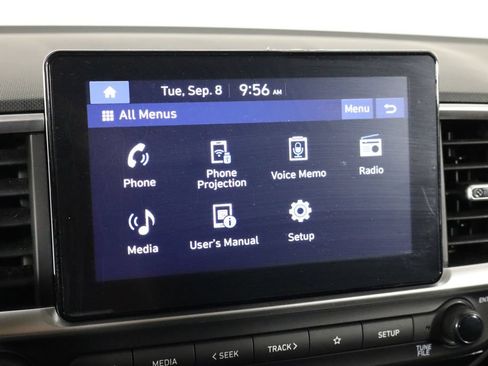 Used 2025 Hyundai Venue SEL FWD image 30