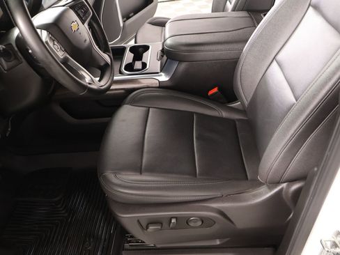 Used 2024 Chevrolet Silverado 3500 LTZ w/ LTZ Convenience Package image 12