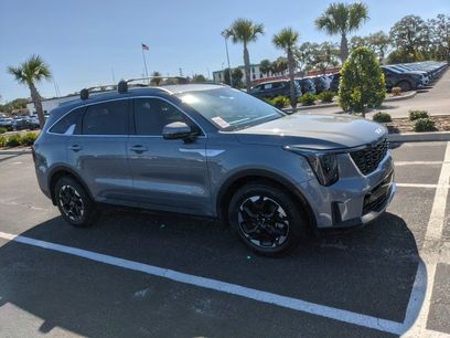 Certified 2025 Kia Sorento S