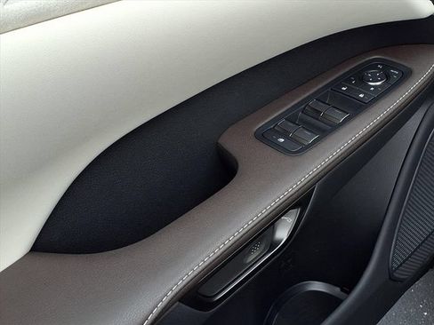 New 2026 Lexus RX 350 AWD image 17