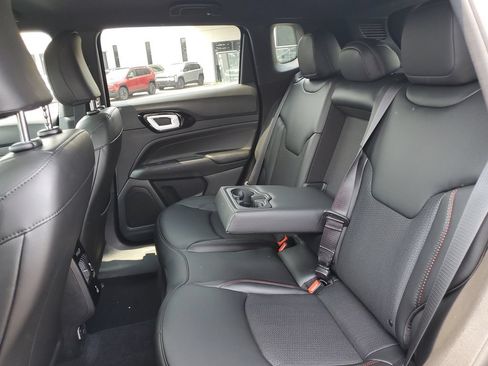 New 2026 Jeep Compass Trailhawk AWD/4WD image 22
