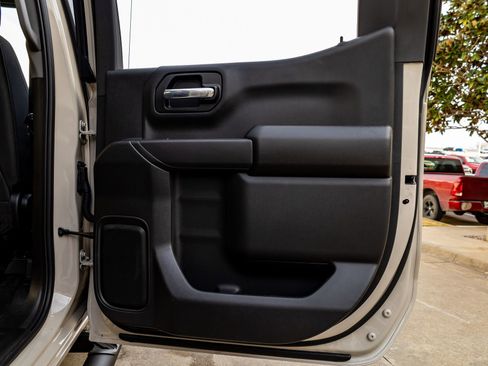 Used 2026 Chevrolet Silverado 1500 Custom Trail Boss image 38