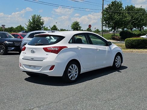 Used 2016 Hyundai Elantra GT FWD image 13
