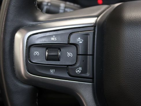 Used 2024 Chevrolet Suburban Premier AWD/4WD image 44