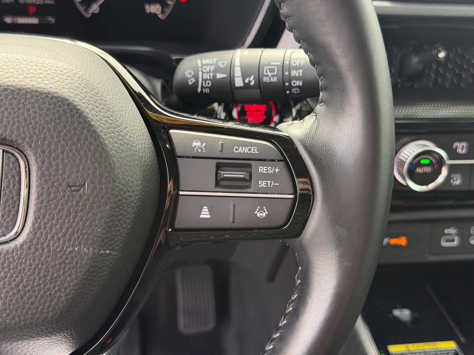 Used 2025 Honda CR-V EX-L image 18