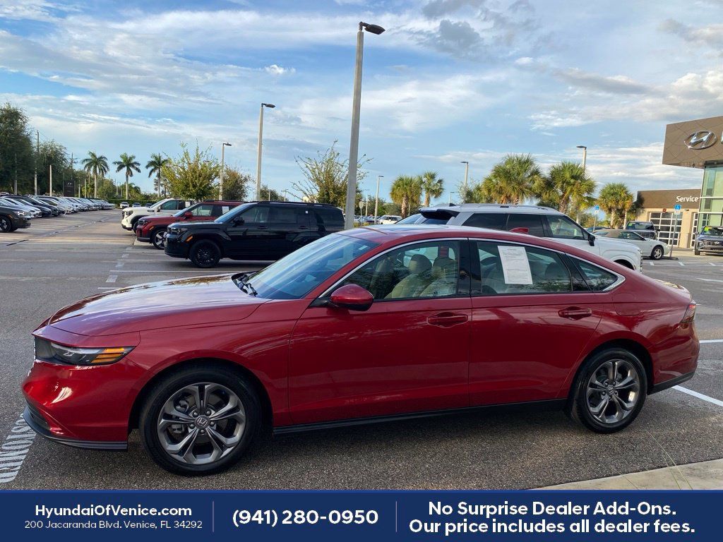 Used 2024 Honda Accord EX image 26