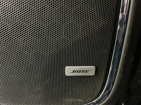 Used 2019 GMC Yukon Denali w/ Denali Ultimate Package image 22